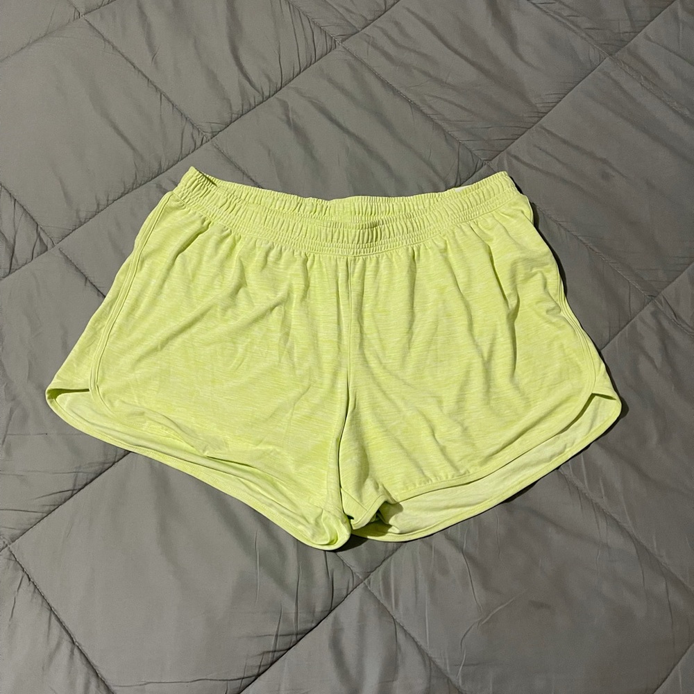 Old Navy XL shorts